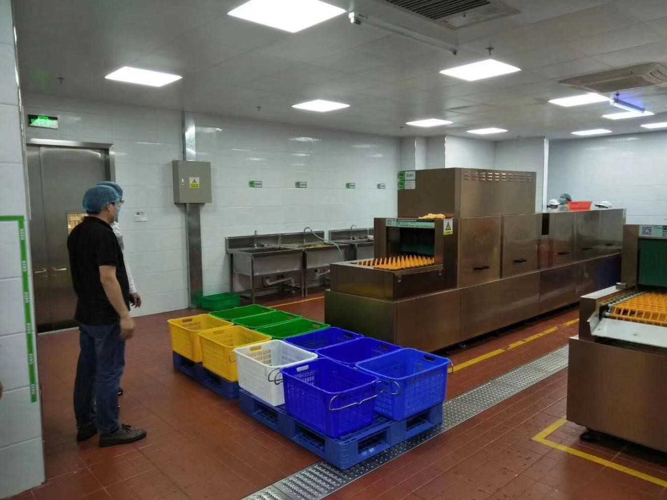 食堂餐具衛(wèi)生如何保障？現(xiàn)在都用食堂洗碗機(jī)，讓你不得不重視！