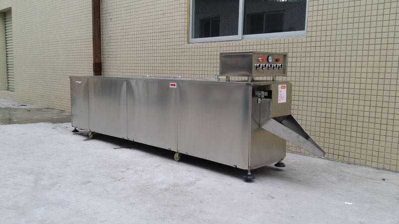 食堂大量筷子怎么清洗？一臺筷子清洗機輕松搞定