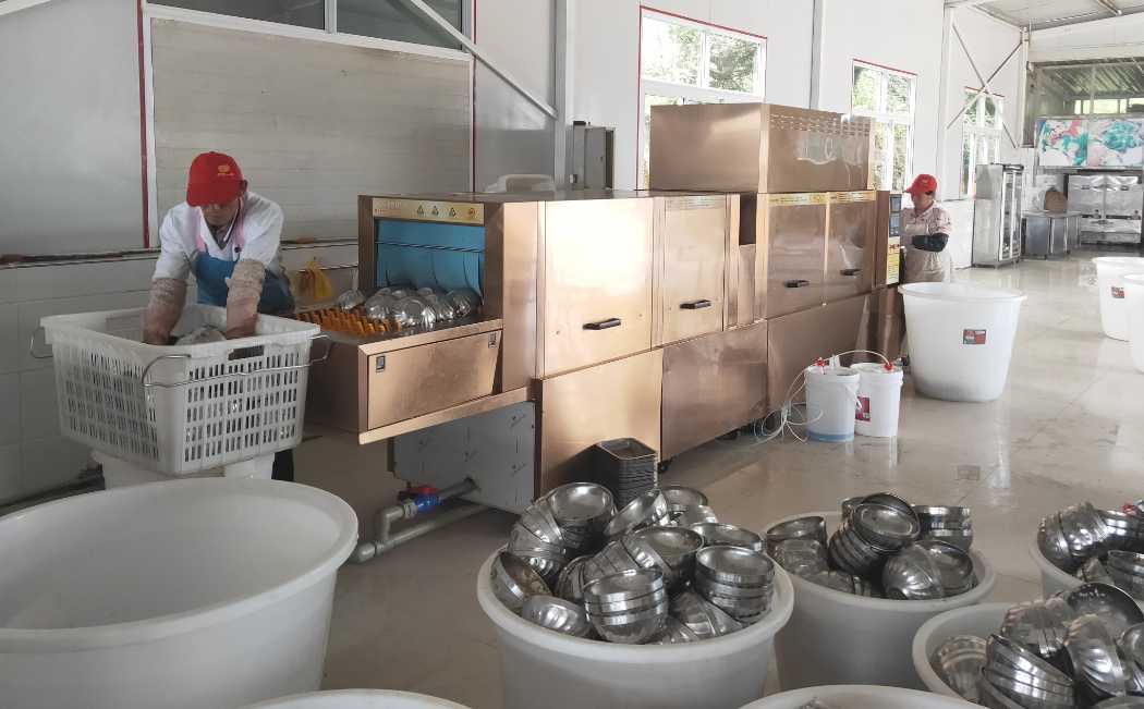 食堂商用洗碗機(jī).png